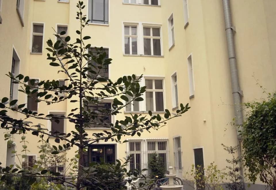 Old Town Apartments Sch?nhauser Allee Berlin