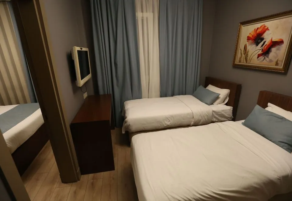 Alba Hotel