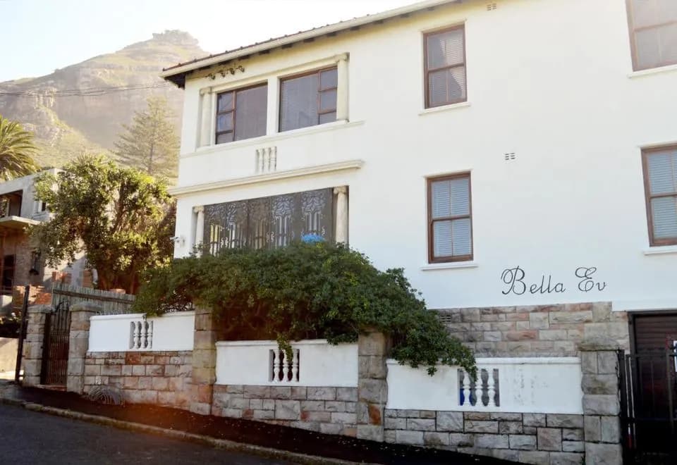Bella Ev Guest House