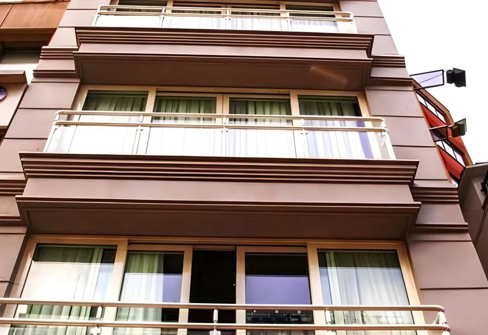 Miller Hotel & Travel Agency