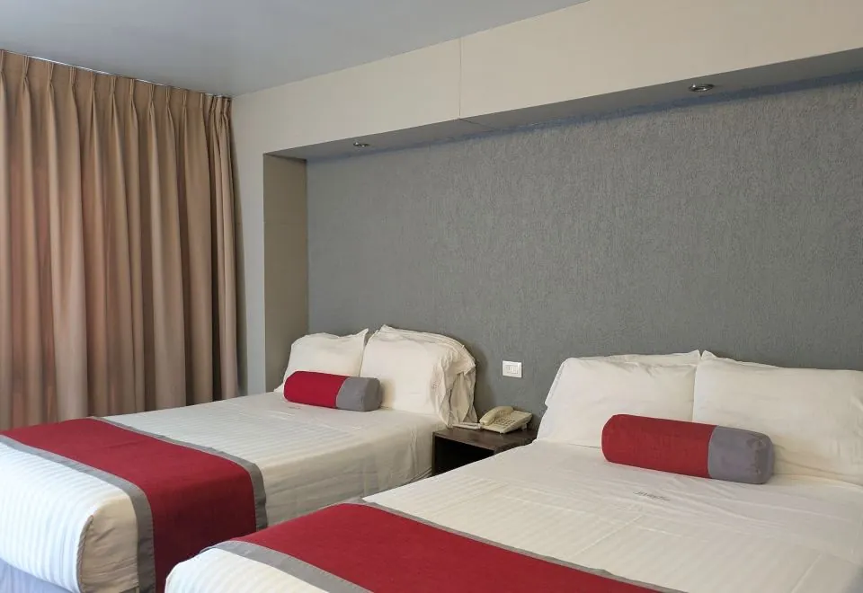 Hotel Block Suites