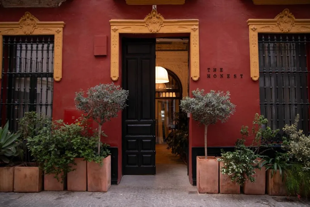 The Honest Hotel