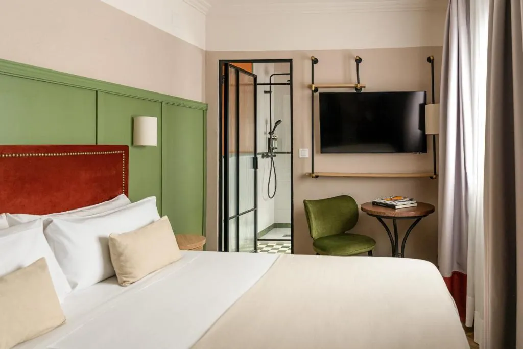The Honest Hotel