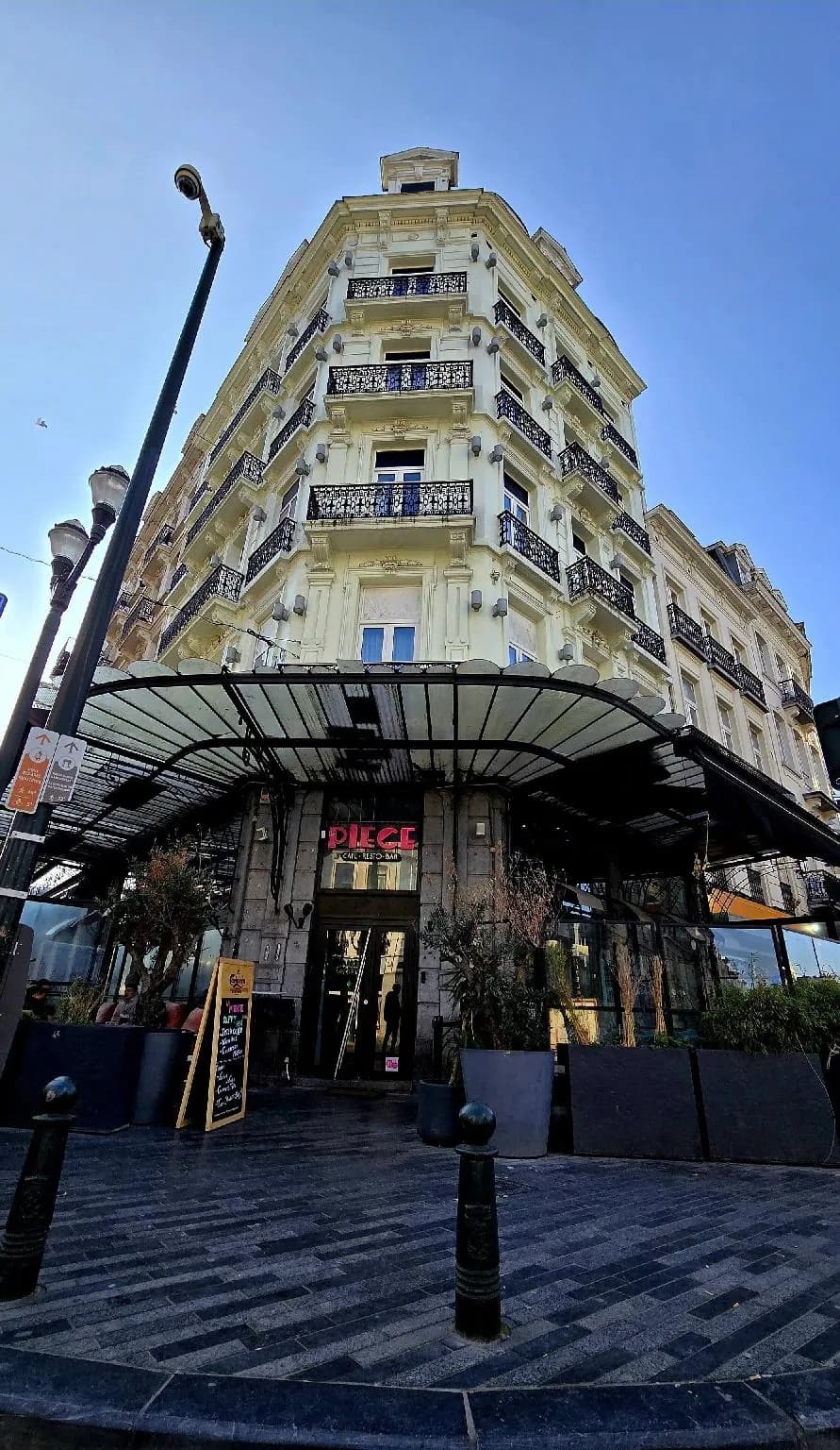 Hotel La Piece