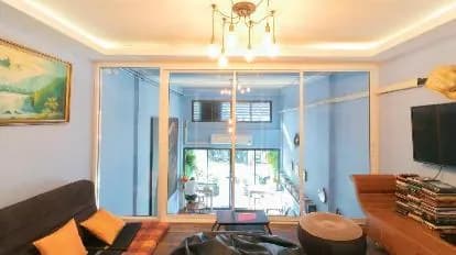 Phob phan Hostel