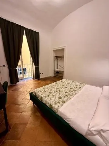 Carafa's Central Apartments