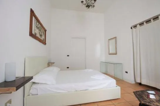 Carafa's Central Apartments