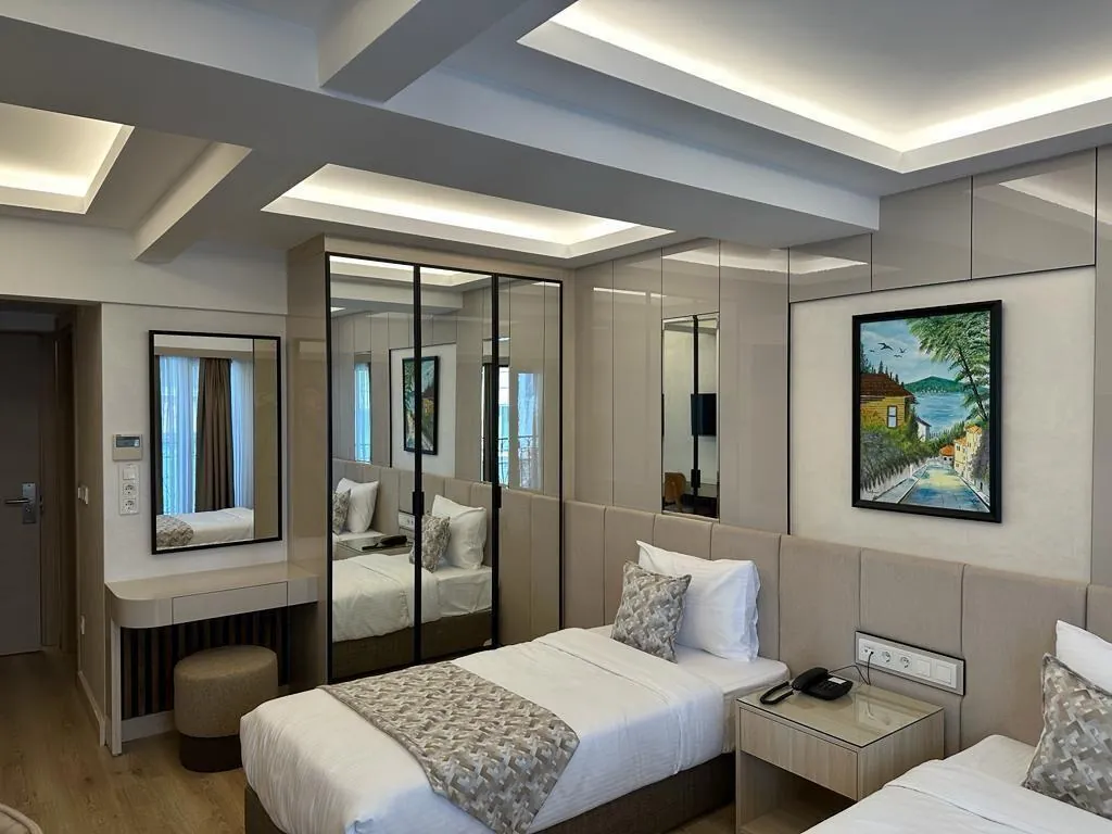 Vera Life Hotel