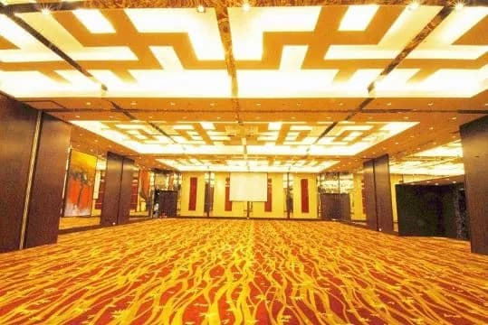 Rayfont Shanghai Xuhui Hotel