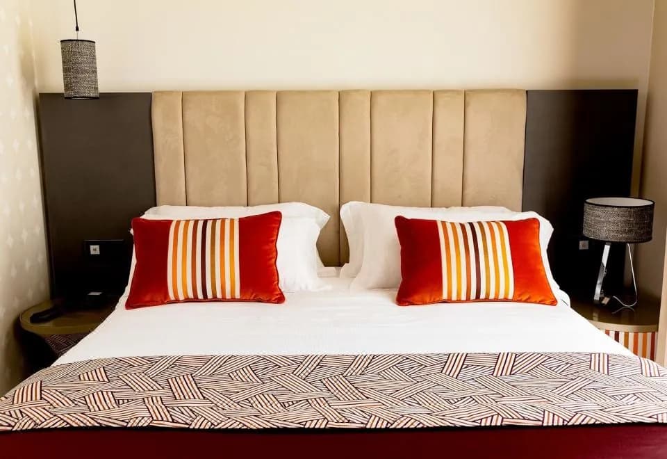 Amadomus Luxury Suites