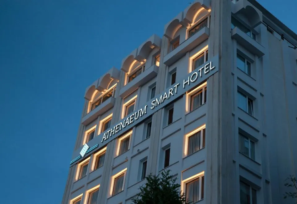 Athenaeum Smart Hotel