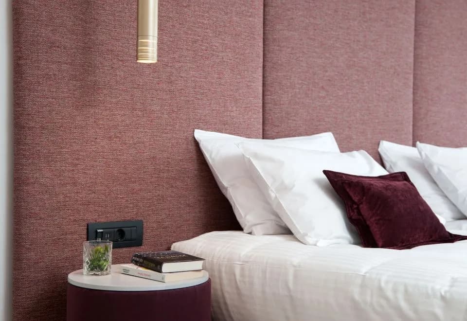 Athenaeum Smart Hotel