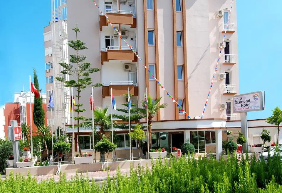 Lara Diamond Hotel