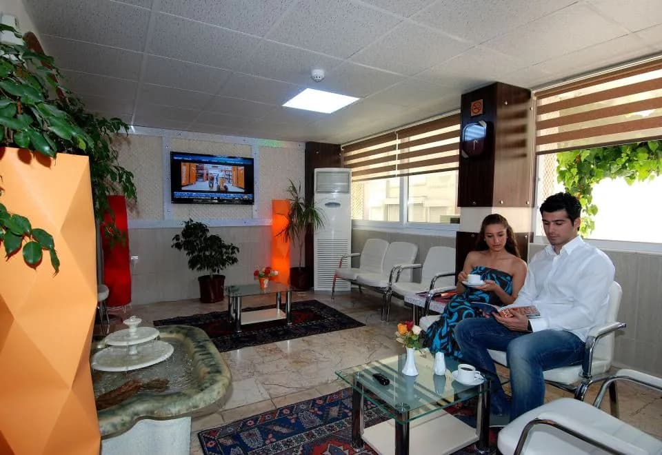 Lara Diamond Hotel