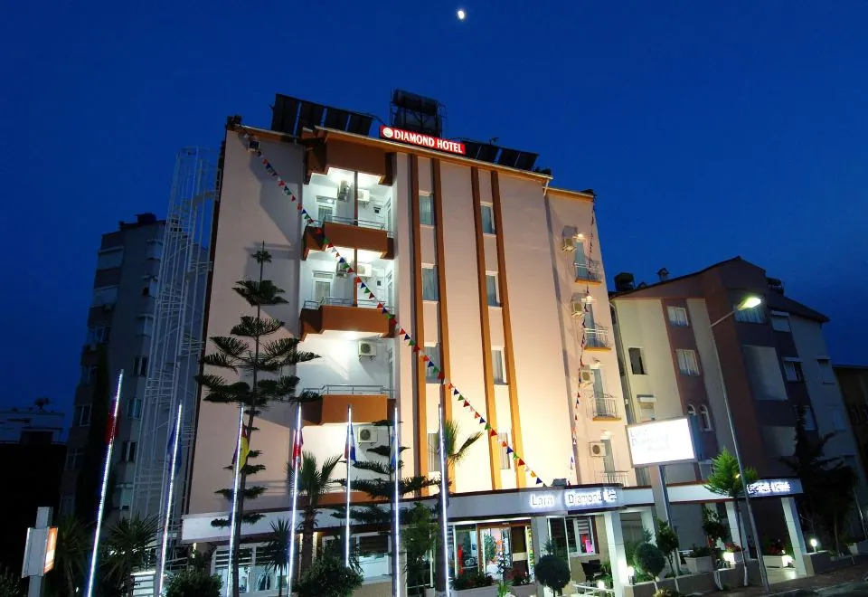 Lara Diamond Hotel