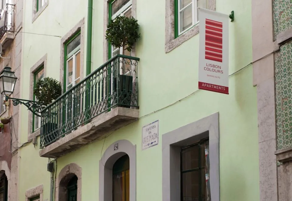 Lisbon Colours Bairro Alto Apartments