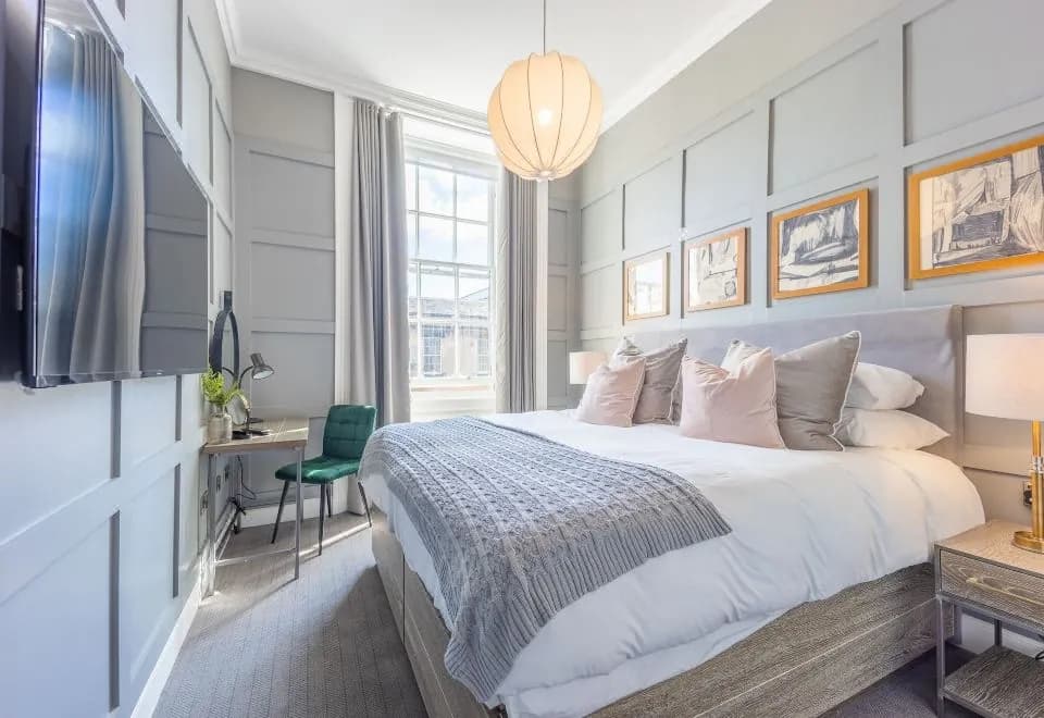 No1 Apartments Edinburgh - George IV Bridge