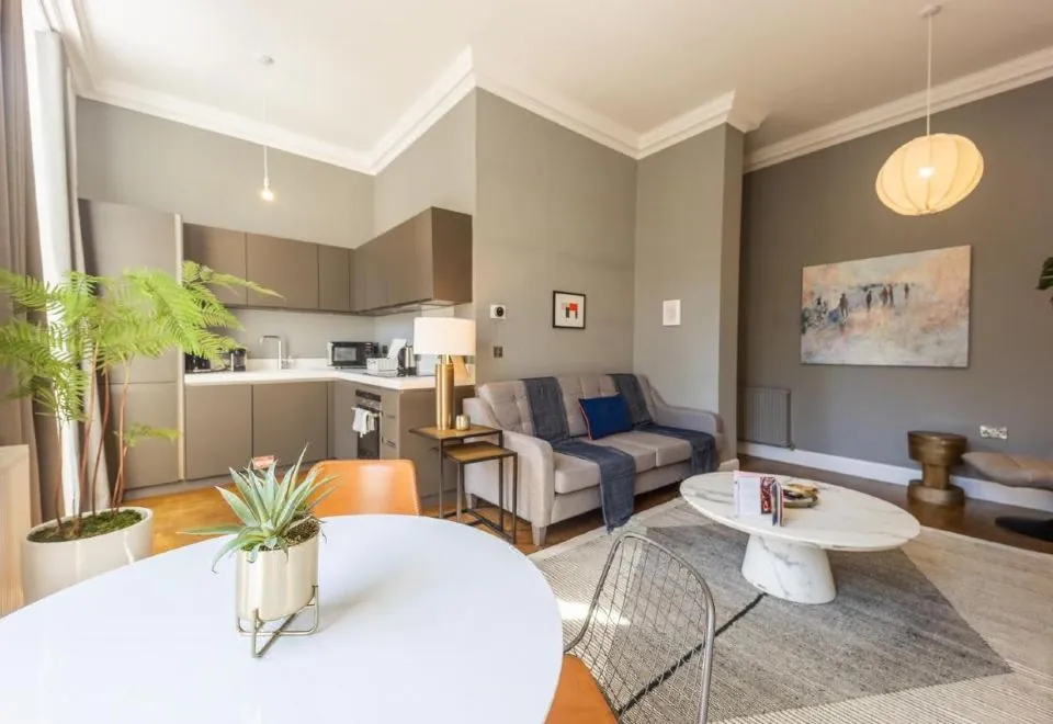 No1 Apartments Edinburgh - George IV Bridge