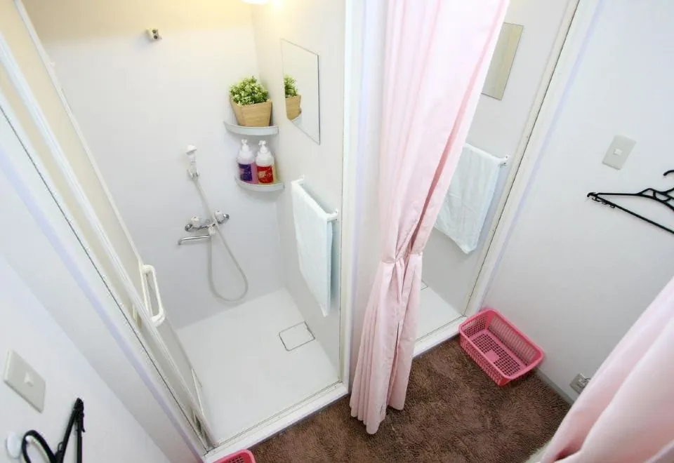 Osaka Guesthouse Hive - Hostel