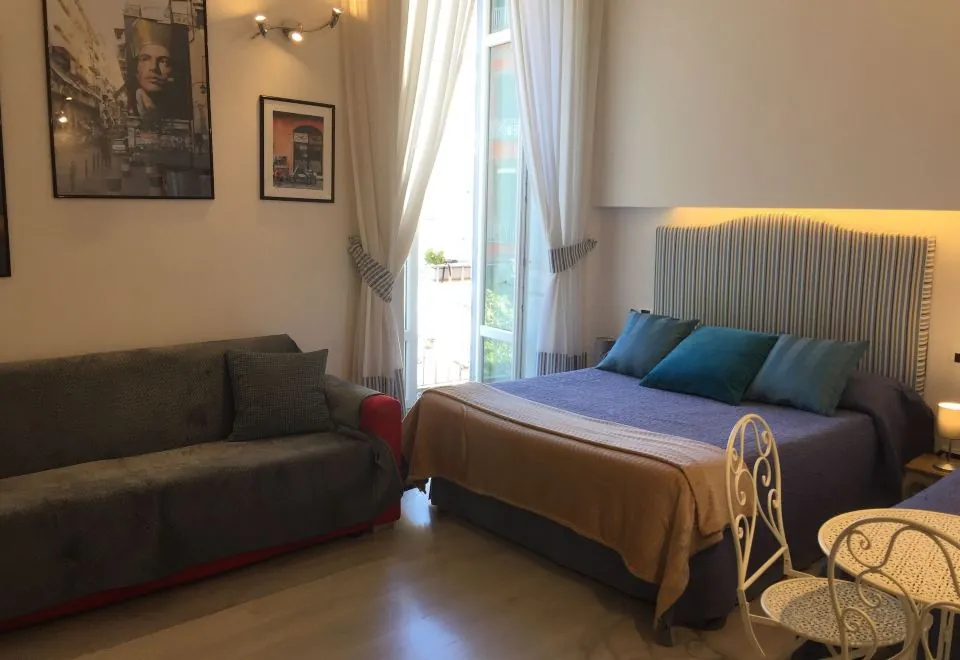 B&B Neapolis Bellini
