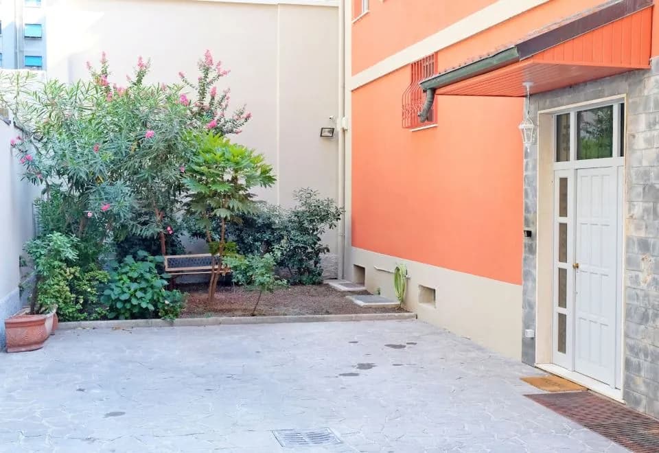 B&B I 10 Mondi