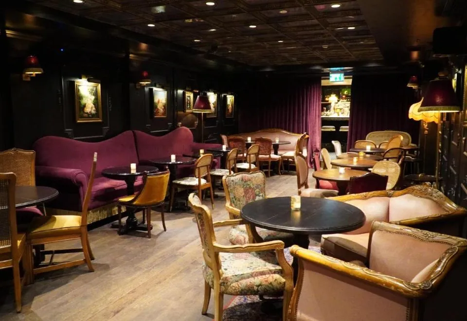 Play Seaport Suite Hotel TLV