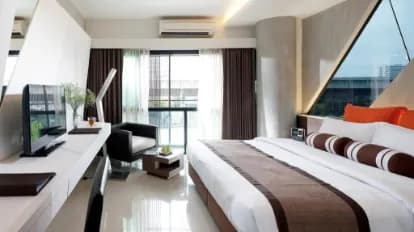 Nine Forty One Hotel