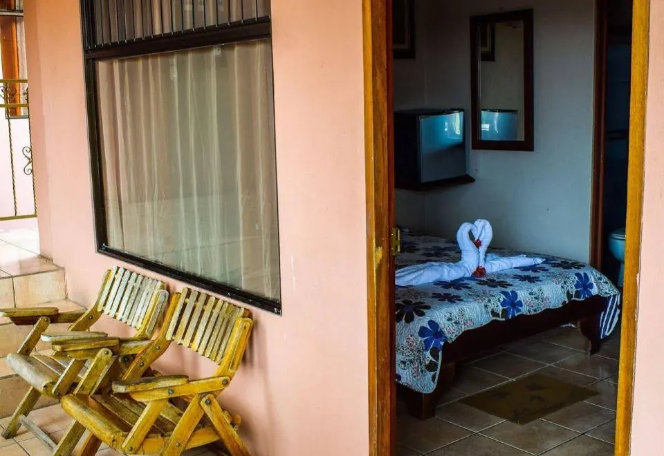 Hostel La Choza Inn
