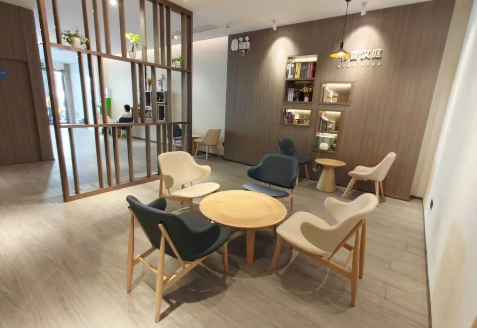 Hi Inn (Shanghai Dapuqiao Xietu Road)