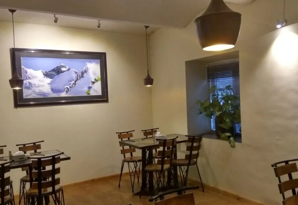 Hotel Heranya