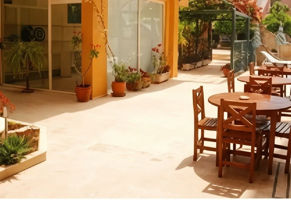Benna Hotel