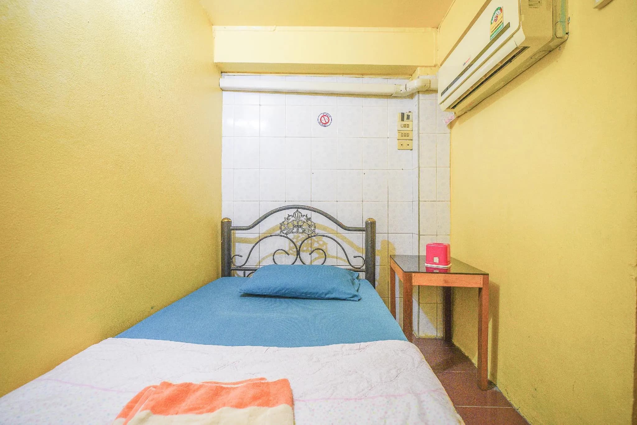 OYO 938 Place Inn