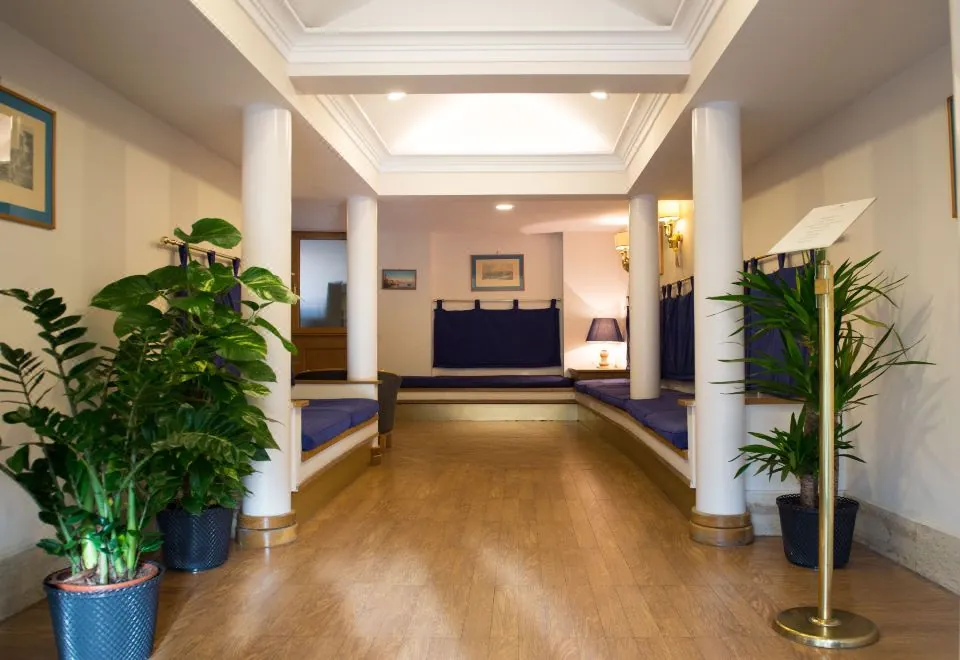 Hotel Leopardi