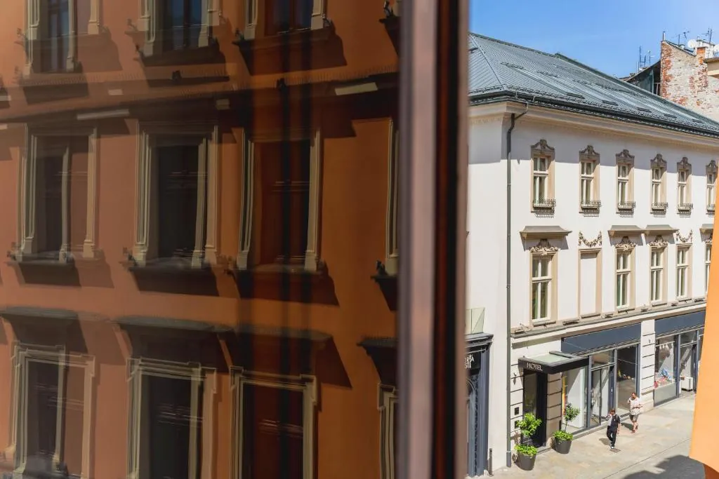 N33 Premium Apartments Old Town Krakow - Destigo Hotels