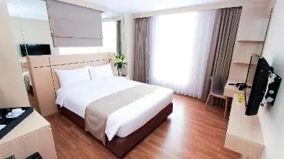 Petals Inn