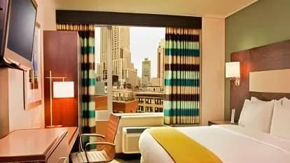 Holiday Inn Express - Times Square South, an IHG Hotel