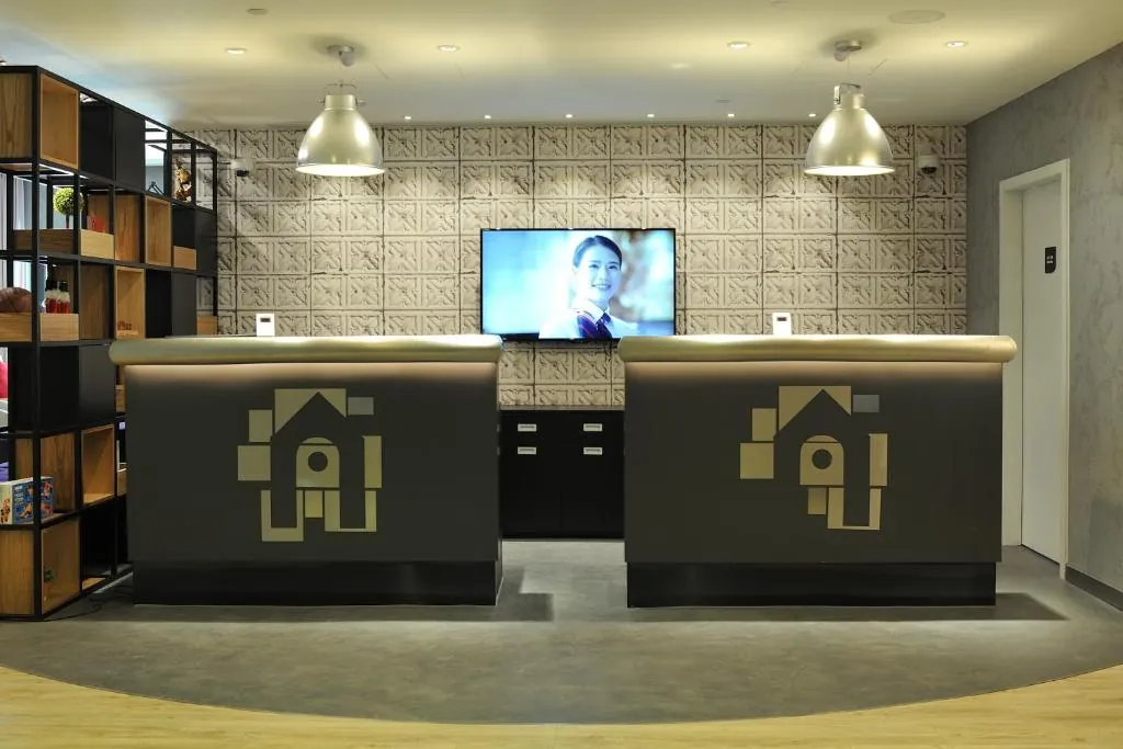 Campanile Hotel Shanghai Railway Station People‘‘s