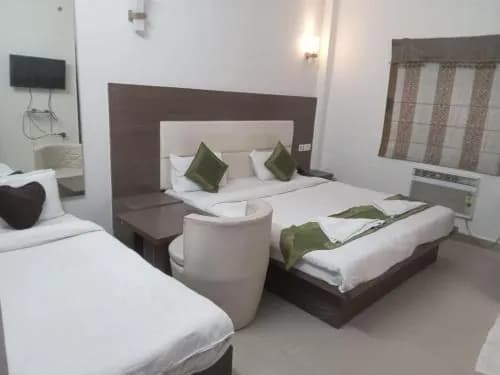 Hotel Maniram Palace