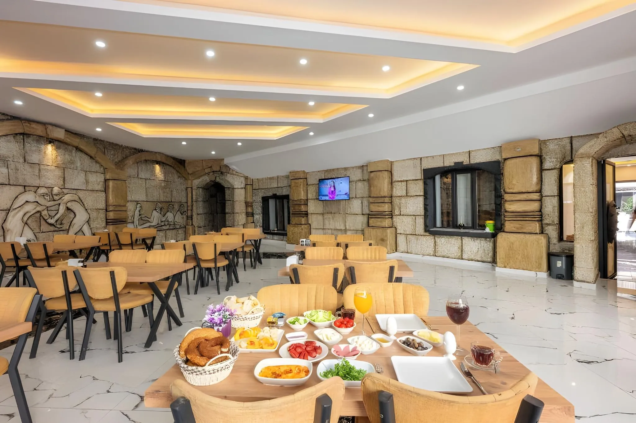 LEGEND TULIP HOTEL