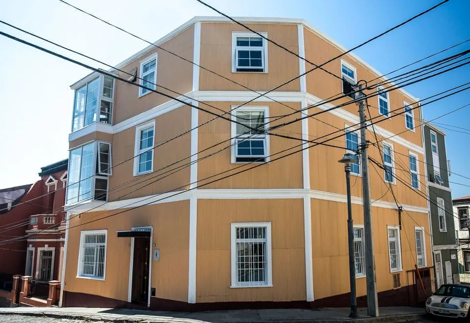Casa Galos Hotel & Lofts