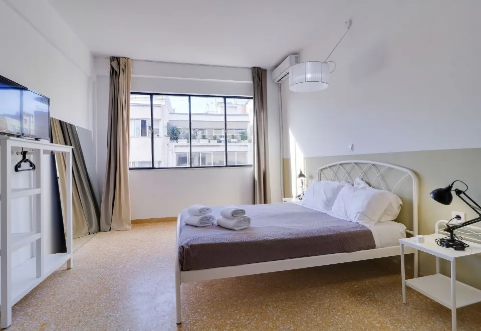 athens.apartotel.1