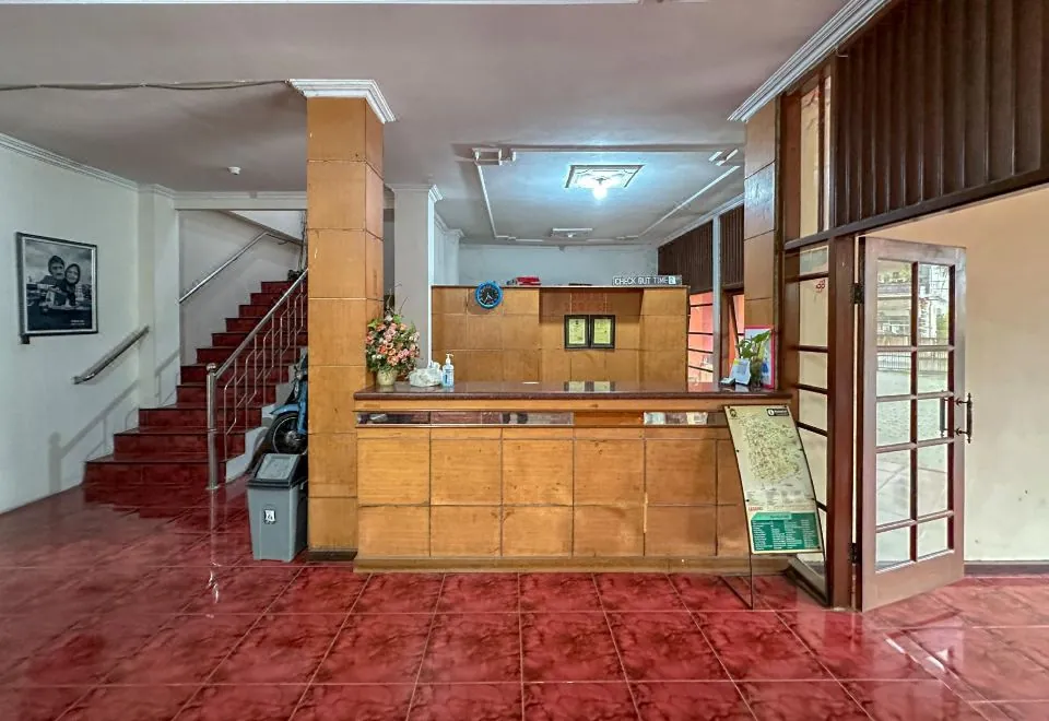 OYO 759 Hotel Dewi Sri