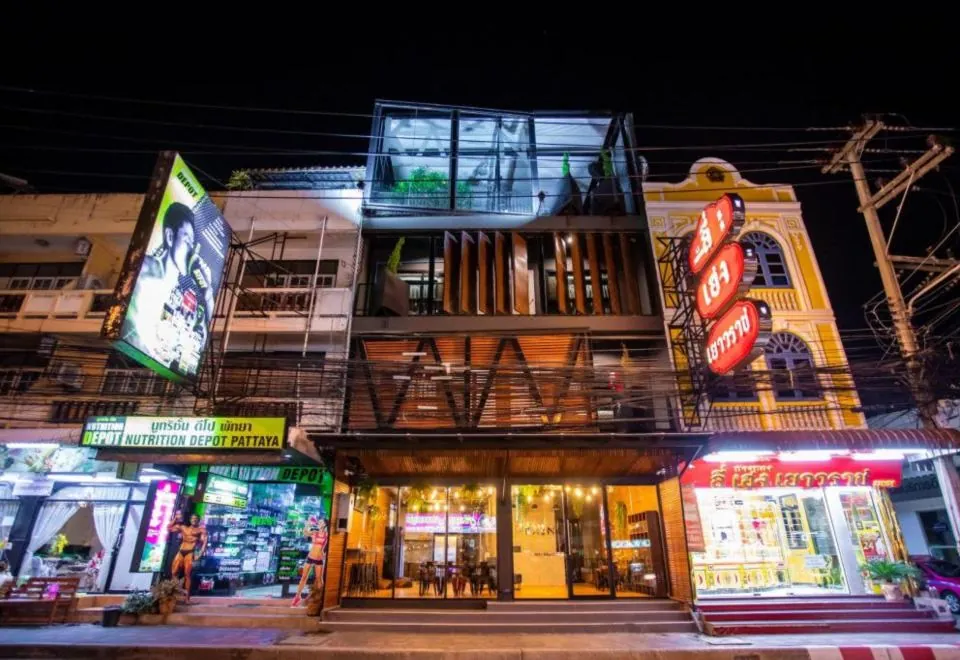 Kaen Hostel Pattaya