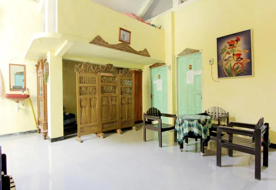 Hotel Harum