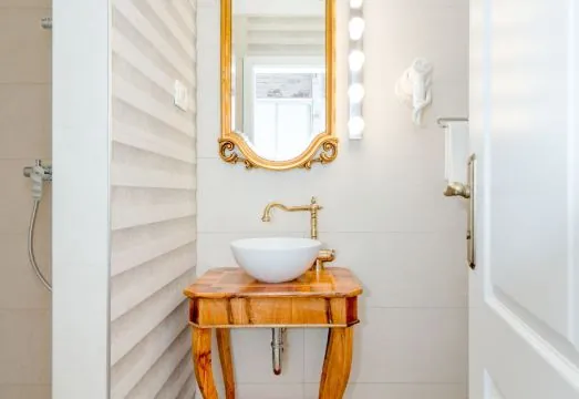 Le Monde Luxury Accommodation
