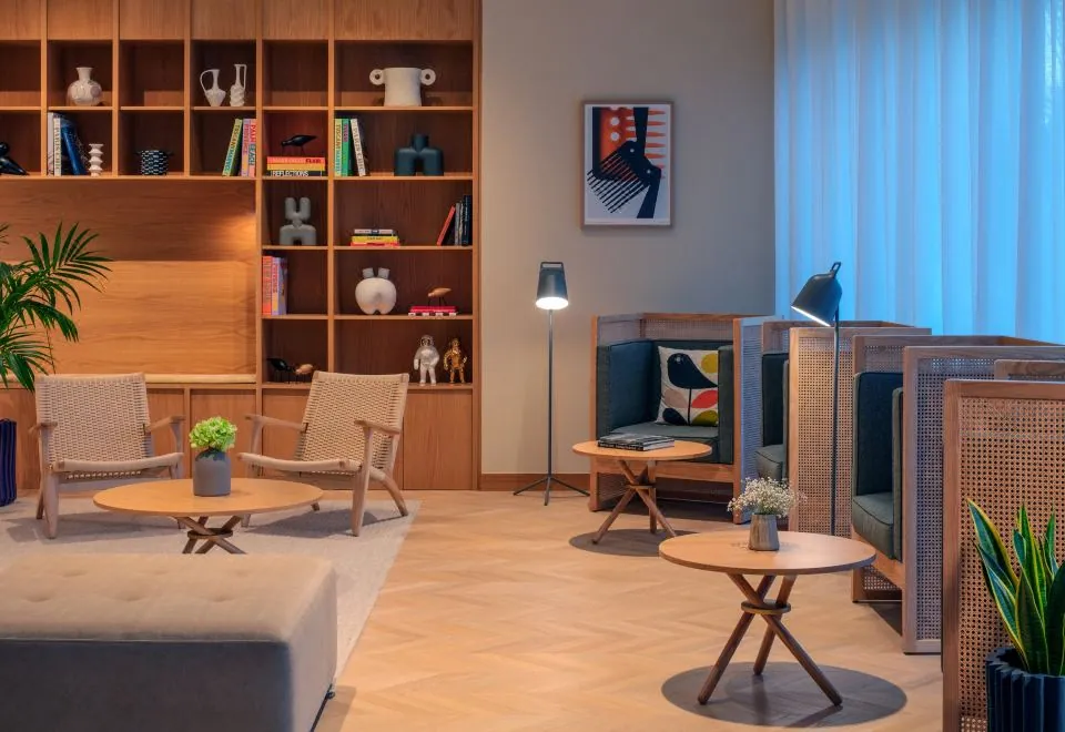 Staybridge Suites Dubai Internet City, an IHG Hotel
