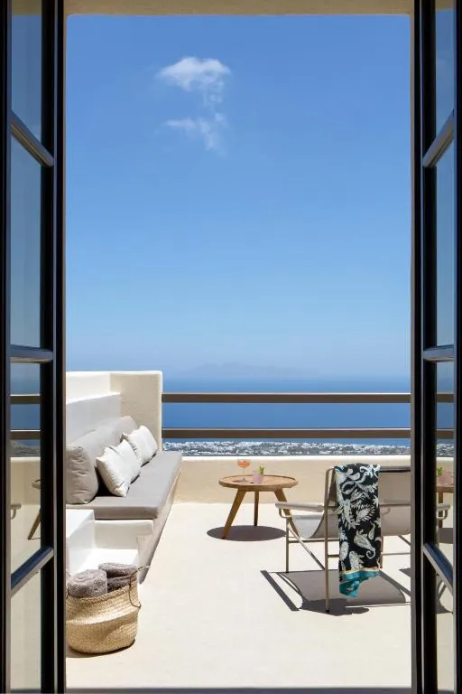 Elessa Hotel
