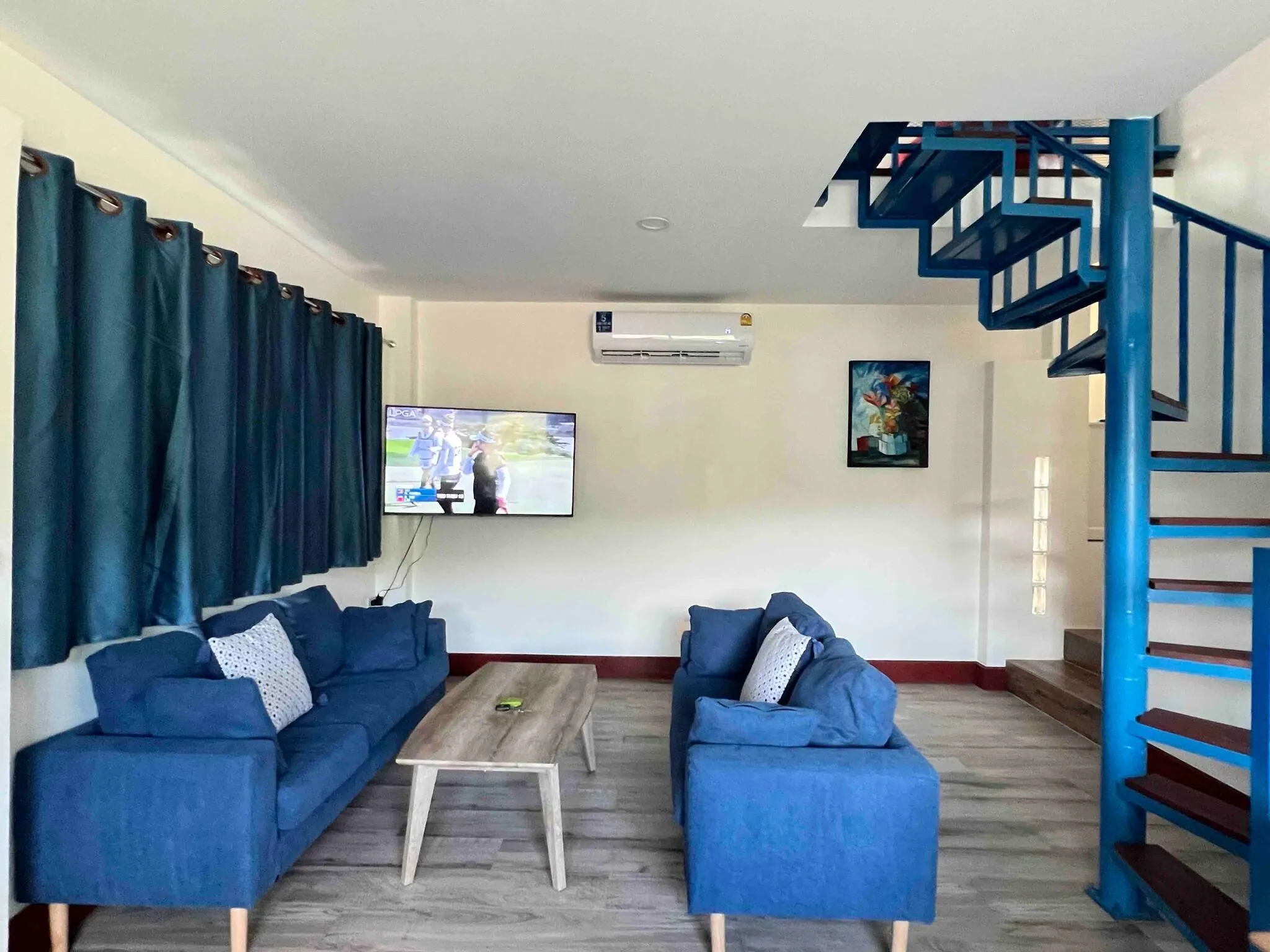 Charming New Italian Style 1st Floor Maisonnette
