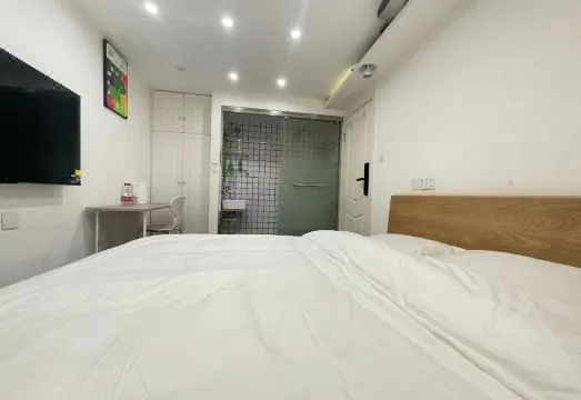 Weiliu Youth Hostel (Shanghai Xintiandi)