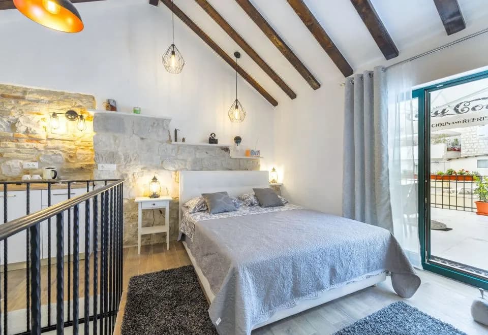 Apartments & Rooms Dujam
